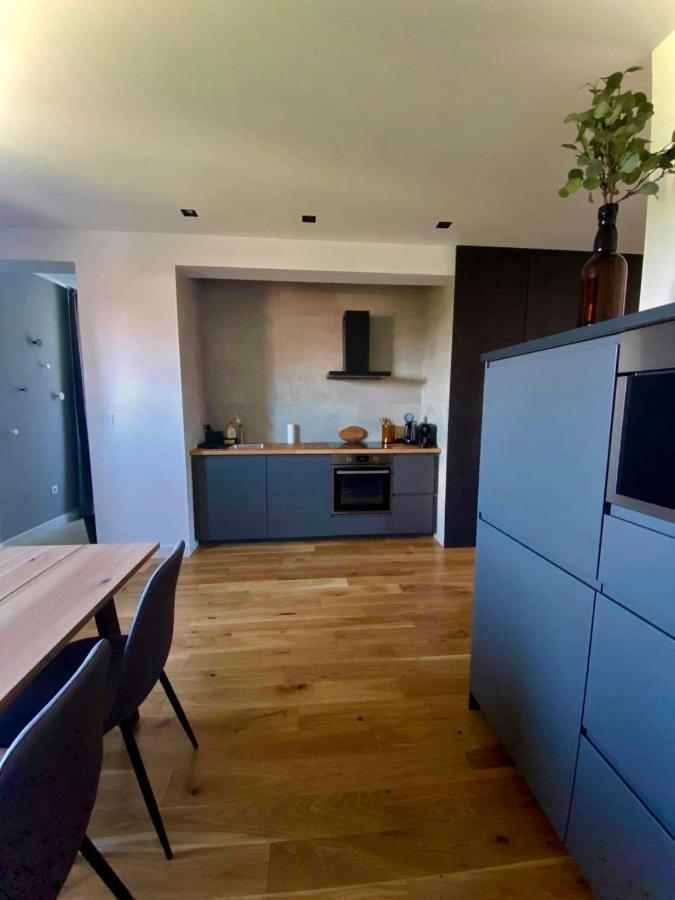 Apartman Zara Komárno Buitenkant foto