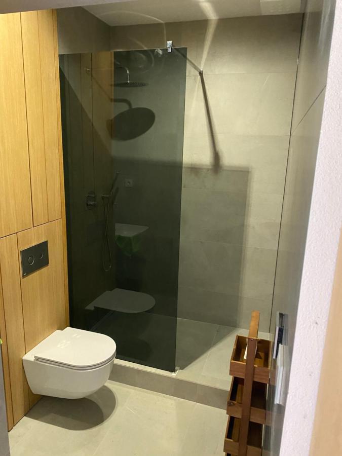 Apartman Zara Komárno Buitenkant foto