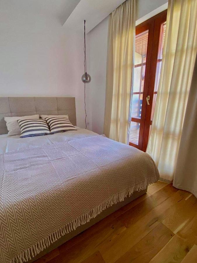Apartman Zara Komárno Buitenkant foto